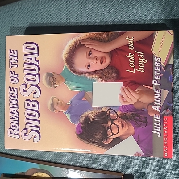 Lot of 5 Book Bundle, kids, Newbery Medal - Picture 6 of 11